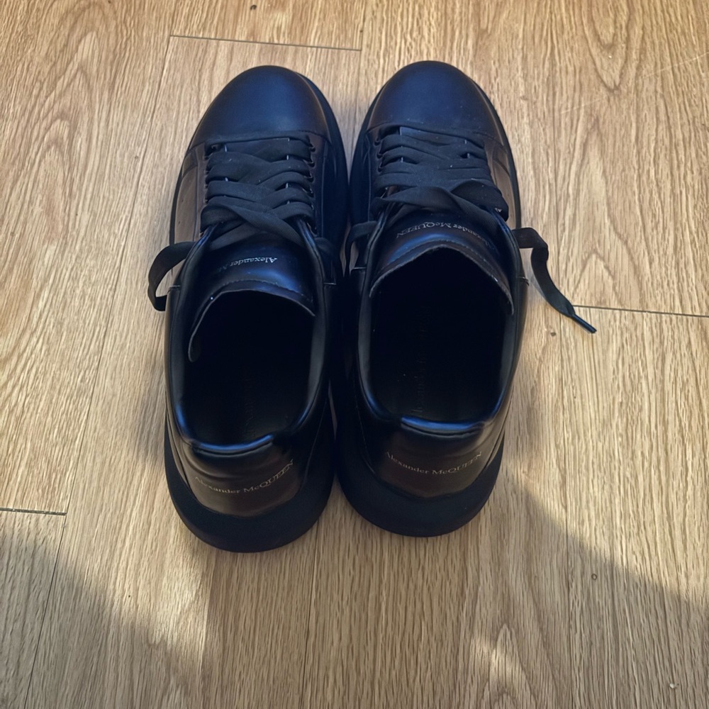 Alexander McQueen Men's Black Sneakers